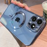 Apple iPhone 15 met Camerabescherming Magsafe Licht Blauw Hoesje